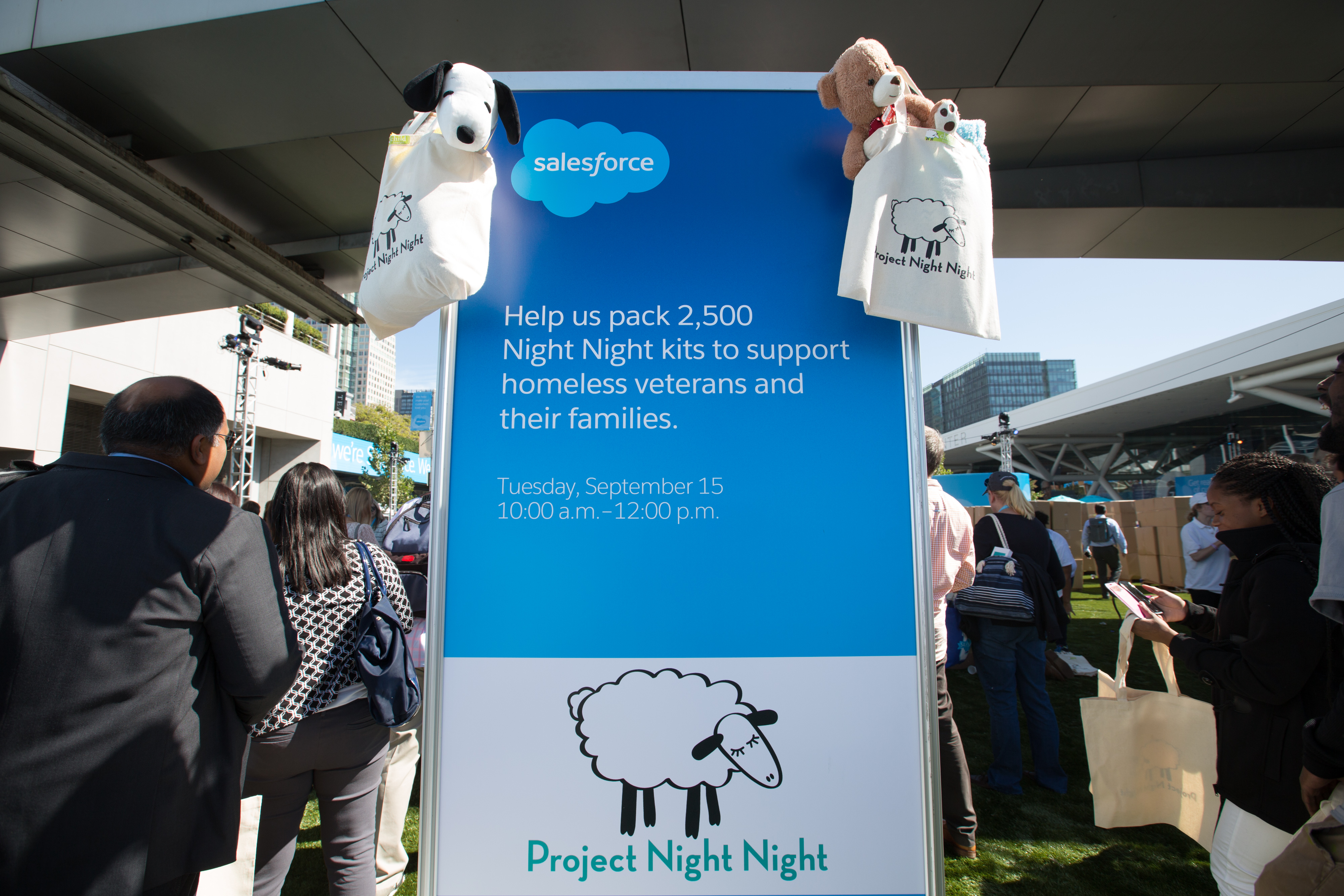 Dreamforce 2015, Salesforce.com's user and developer conference held at the Moscone Convention Center and various hotels in San Francisco from September 14-18, 2015. (© Photo by Jakub Mosur Photography)