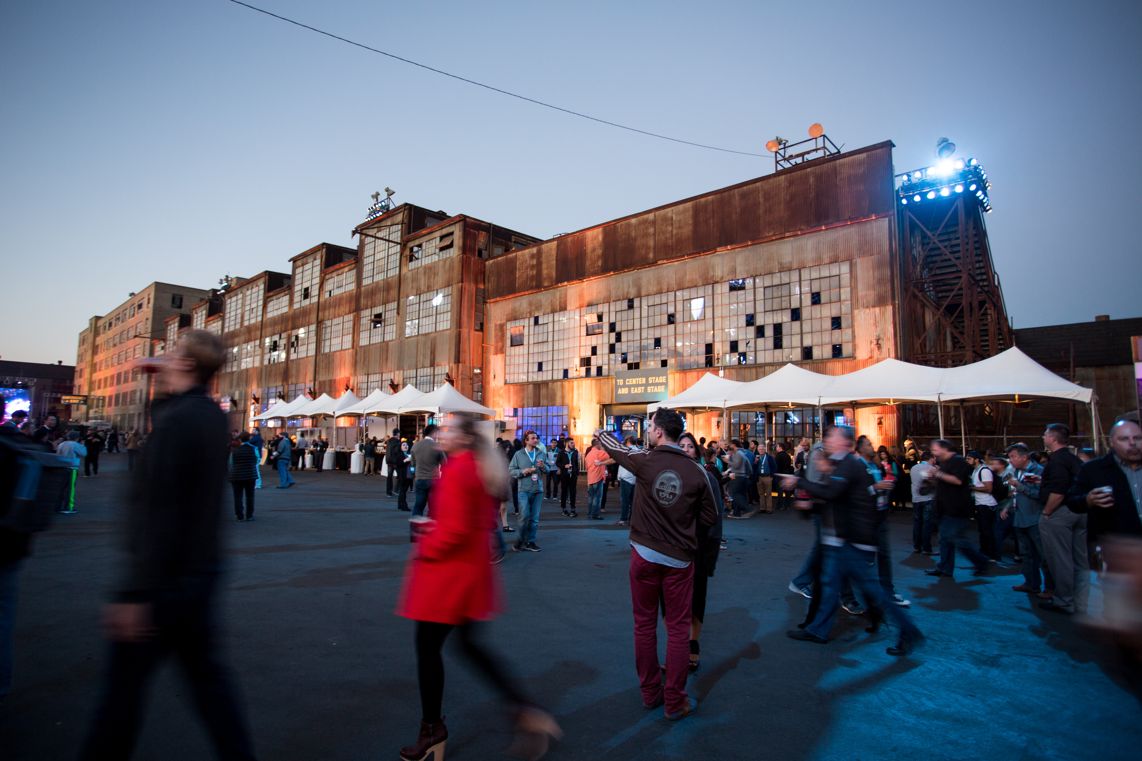 Dreamforce 2015, Salesforce.com's user and developer conference held at the Moscone Convention Center and various hotels in San Francisco from September 14-18, 2015. (© Photo by Jakub Mosur Photography)